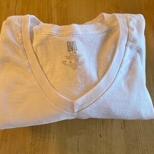 BVD Men’s Ring Spun Cotton V-neck Undershirts (lot of 4) - Size Large